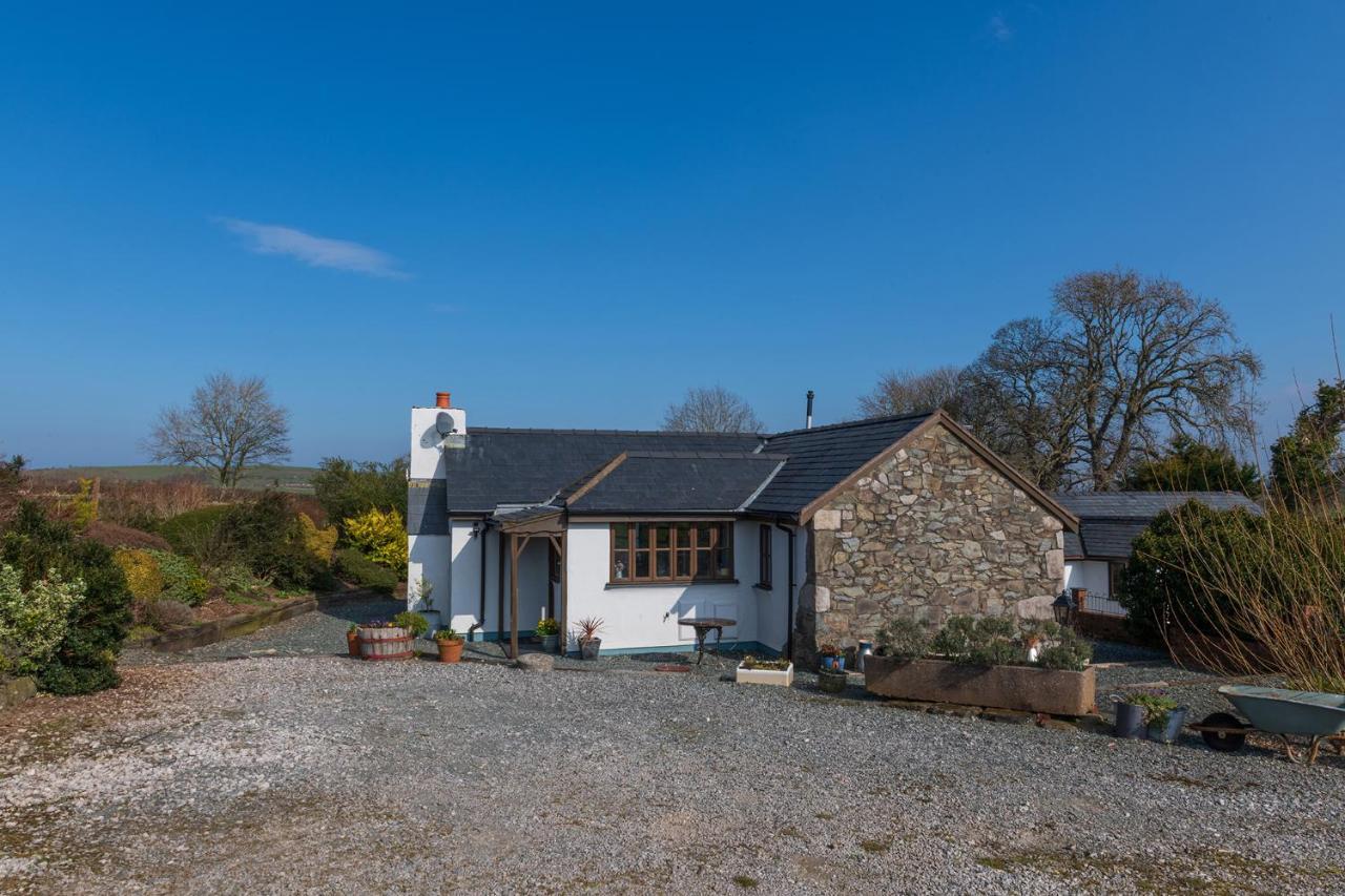 Beautiful Countryside Cottage On The North Wales Coast Абергеле Экстерьер фото